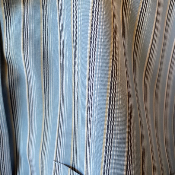 Eddie Bauer Crisp Cotton Dress Shirt NWOT - Picture 3 of 5